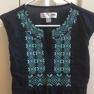 Old Navy sleeveless tank.